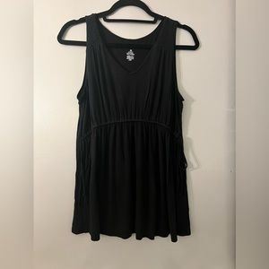 Maternity black sleeveless blouse size :M